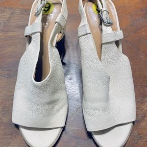 Ivory leather open toe heels - Very comfortable!!